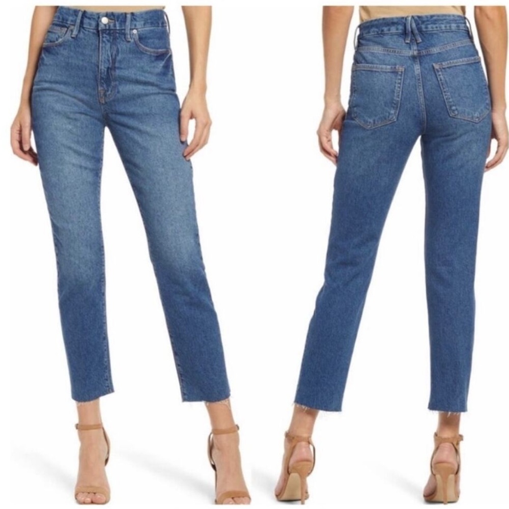 GOOD AMERICAN Good Legs Straight Raw Hem Jeans